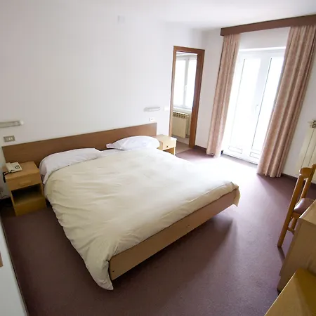 Hotel Sciatori-2